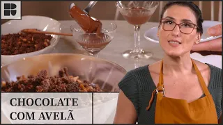 Creme de chocolate com farofa crocante de avelã | Paola Carosella | Alma de Cozinheira