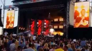 Example - All The Wrong Places MTV Crashes Plymouth