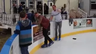 Learning to Ice Skate FAIL