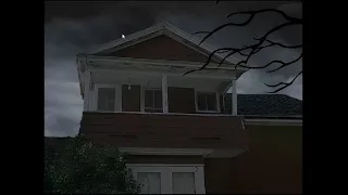 Haunted house screensaver