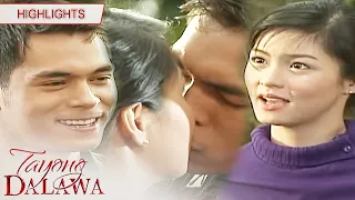 Dave steals a kiss from Audrey | Tayong Dalawa