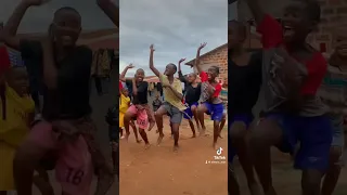 Wakawaka dance challenge, shakira its time for africa dance