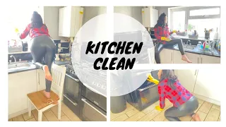 Clean With Me | Kitchen Clean | Kate Berry