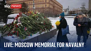 Flowers laid at Moscow memorial for opposition leader Alexei Navalny