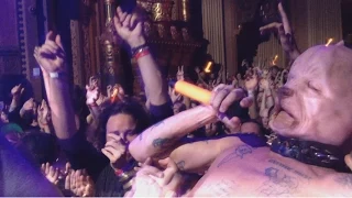 Die Antwoord -Pitbull Terrier - Oakland Fox Theater - Ninja Crowd Surfing!