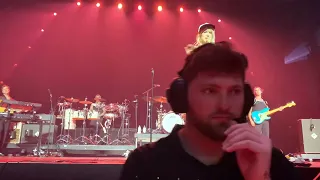 Paramore- Fan gives Hayley hat & Hayley’s speech before Caught in the Middle San Diego