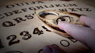 DIY Homemade Ouija Board