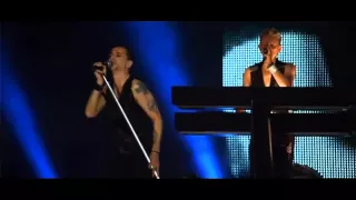 Depeche Mode - World In My Eyes (Live In Barcelona 2009)