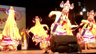 ಎಷ್ಟು ಚೆಂದ ನೋಡಿ! ಕರಗ ಕೋಲಾಟ/ಉಡುಪಿ  ಗುರುಚರಣ ತಂಡ/Folk dance Karaga kolata