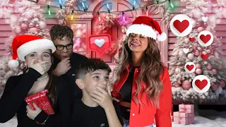 ON DEBALLE NOS CADEAUX AVEC VOUS LE SOIR DE NOËL ( lilou et sohan sont trop gâtés ! ) 😱