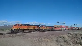 Monster WB BNSF Port Stack/Domestic Intermodal Train At Amboy Ca! #bigbossrailfanner