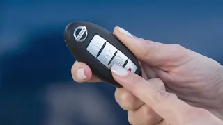 2022 Nissan LEAF - Intelligent Key and Locking Functions