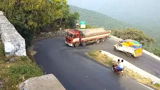 Heavy Load Eicher 12Wheels Lorry Hairpin Bend Turning Dhimbam Hills Road