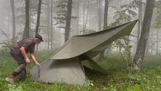 Camping in the Forest in Heavy Rain ⎮ Baking Bread over an Open Fire