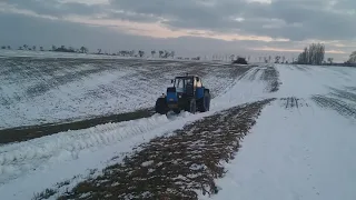 Zetor 12045 ve sněhu 1