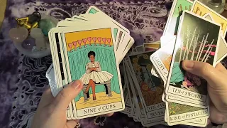 #only10massmarketdecks my top 10 mass market tarot decks 🇬🇧