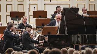 Seong-Jin Cho : Mozart Piano Concerto No. 9 "Jeunehomme" (20230730 Salzburg Festival)