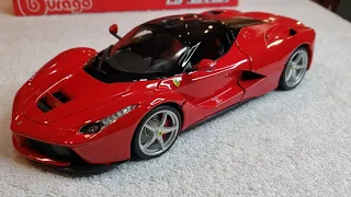 Bburago FERRARI 1:18 SIGNATURE SERIES