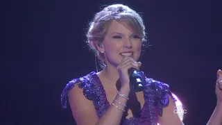 Taylor Swift - Love Story Live At CMA Awards