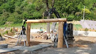 Деревянная арка в парке // Wooden arch in the park // 공원의 나무 아치 // Korea