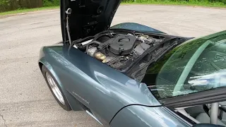 Modified 1982 Corvette idle with hood open