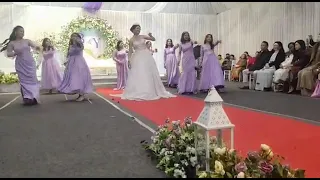 cousin's wedding..... beautiful bride n good dance moves by the bride n bridesmaids.(15/12/2022).