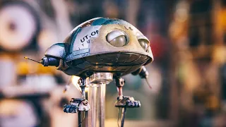 ILM's "Batteries Not Included" Robot Puppet!