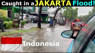 Caught in the middle of a Jakarta FLOOD!