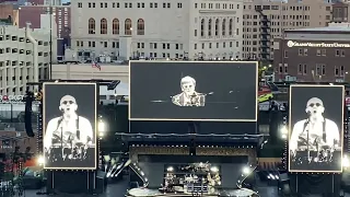 Elton John - Levon. Detroit, Michigan. 7-18-22