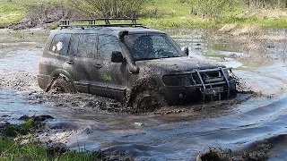 ПРОСТО НЕРЕАЛЬНЫЙ  Mitsubishi Pajero Wagon ЕДЕТ ЗА заряженными УАЗами