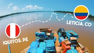 Entrando a Colombia por el río Amazonas. Iquitos, PE --- Leticia, CO
