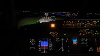 X Plane 11  Boeing 737-800 - Amazing Landing (HD Cockpit View) LOWS