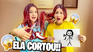 TUDO O QUE ELA DESENHAR EU VOU FAZER!! *Ela Cortou..?*