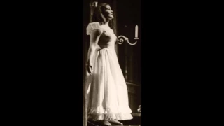 Joan Sutherland sings Amina's cabaletta extremely Fast