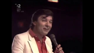 Karel Gott - Mám styl Čendy (I'm Still Standing) live, 1984