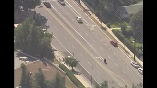 Raw: Speeding motorcyclist leads authorities on chase through San Fernando Valley | ABC7