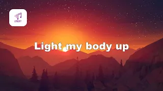 David Guetta ft Nicki Minaj, Lil Wayne - Light My Body Up (Lyrics)