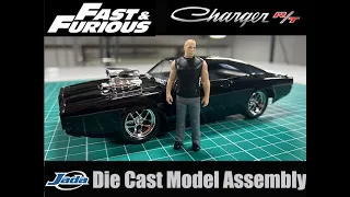 Jada Toys Fast & Furious Dom & Dodge Charger R/T, 1:24 Scale Build n' Collect Die-Cast Model Kit