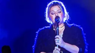 Kelly Clarkson - Live Moments (Part 2) [Walt Disney World Swan and Dolphin Resort 2021]