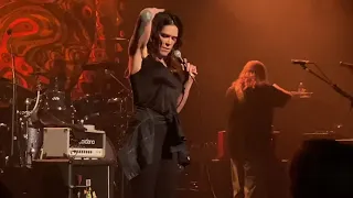 Beth Hart joins Gov’t Mule at in at The Ballasco Downtown LA October 18, 2021