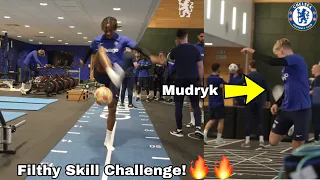 Mad Skills!🔥Noni Madueke “Destroys” Mudryk with Filthy Skills😂Auba,Chukwuemeka,Chelsea Training