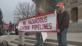 Farmer wants protection so pipeline won't through her land