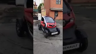 Renault Twizy -смешной электрокар. Внешний вид. Рено Твизи