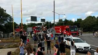 Polonia w Szwecji i Szwedzi żegnają polskich strażaków.  Farewell to Polish firefighters in Sweden