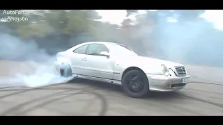 mercedes benz Clk 320 drift