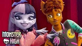 Performance Draculaury i Clawda na szkolnym konkursie tańca! | Nowy serial animowany Monster High