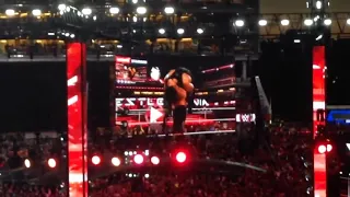 HUGE Crowd Reaction of Seth Rollins Money in the Bank Cash In At Wrestlemania