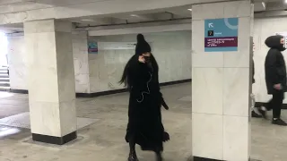 Выход на красную площадь с метро Охотный Ряд