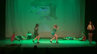 Coreografia Divertidamente - Espetáculo Disney - Estúdio de Dança Mayara Schanuel