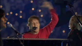 Paul McCartney - Live and Let Die / Hey Jude (Sub español e inglés) | Super Bowl 2005 HD